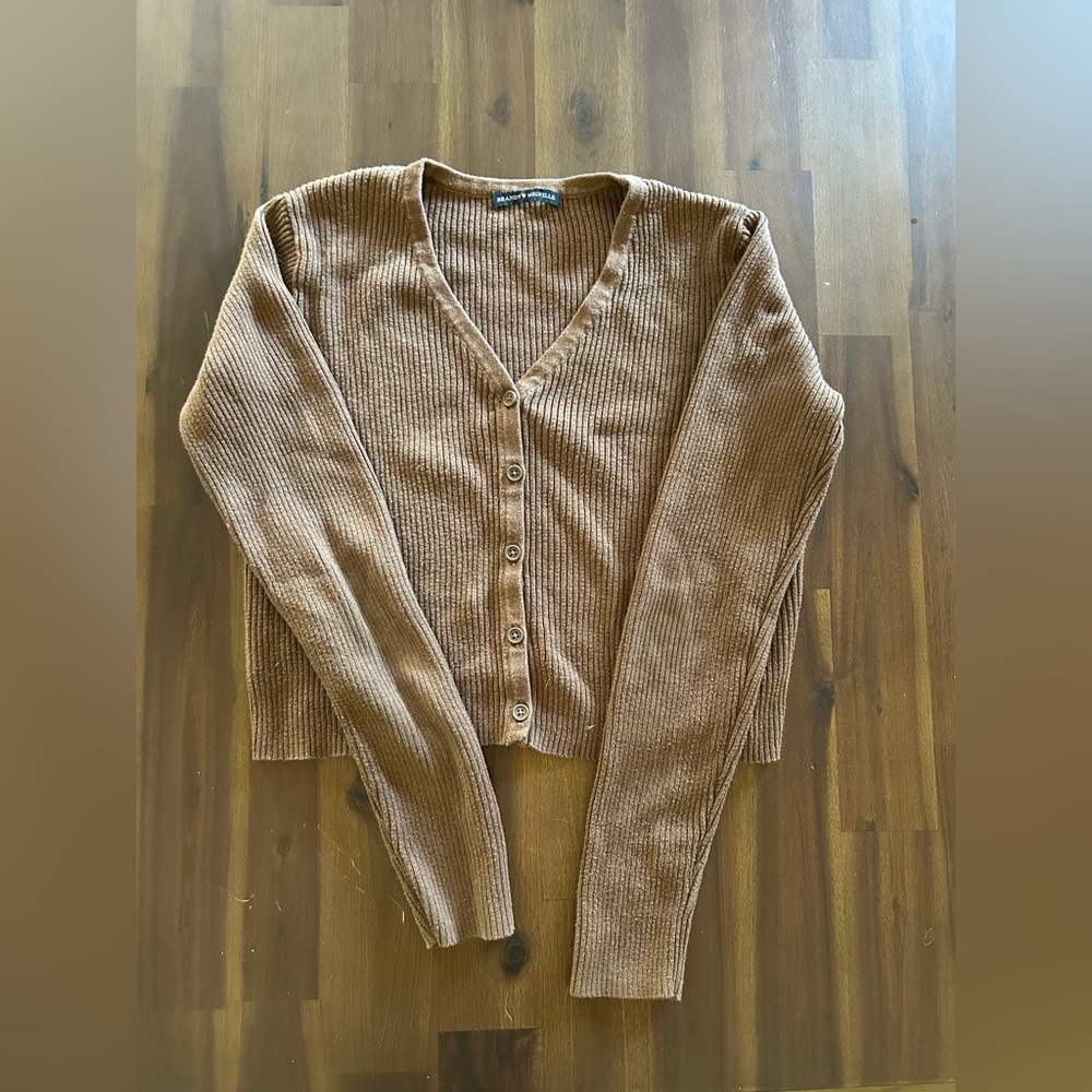 brandy melville long sleeve brown cropped cardigan